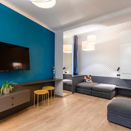 Lighthouse Apartment Прага Экстерьер фото